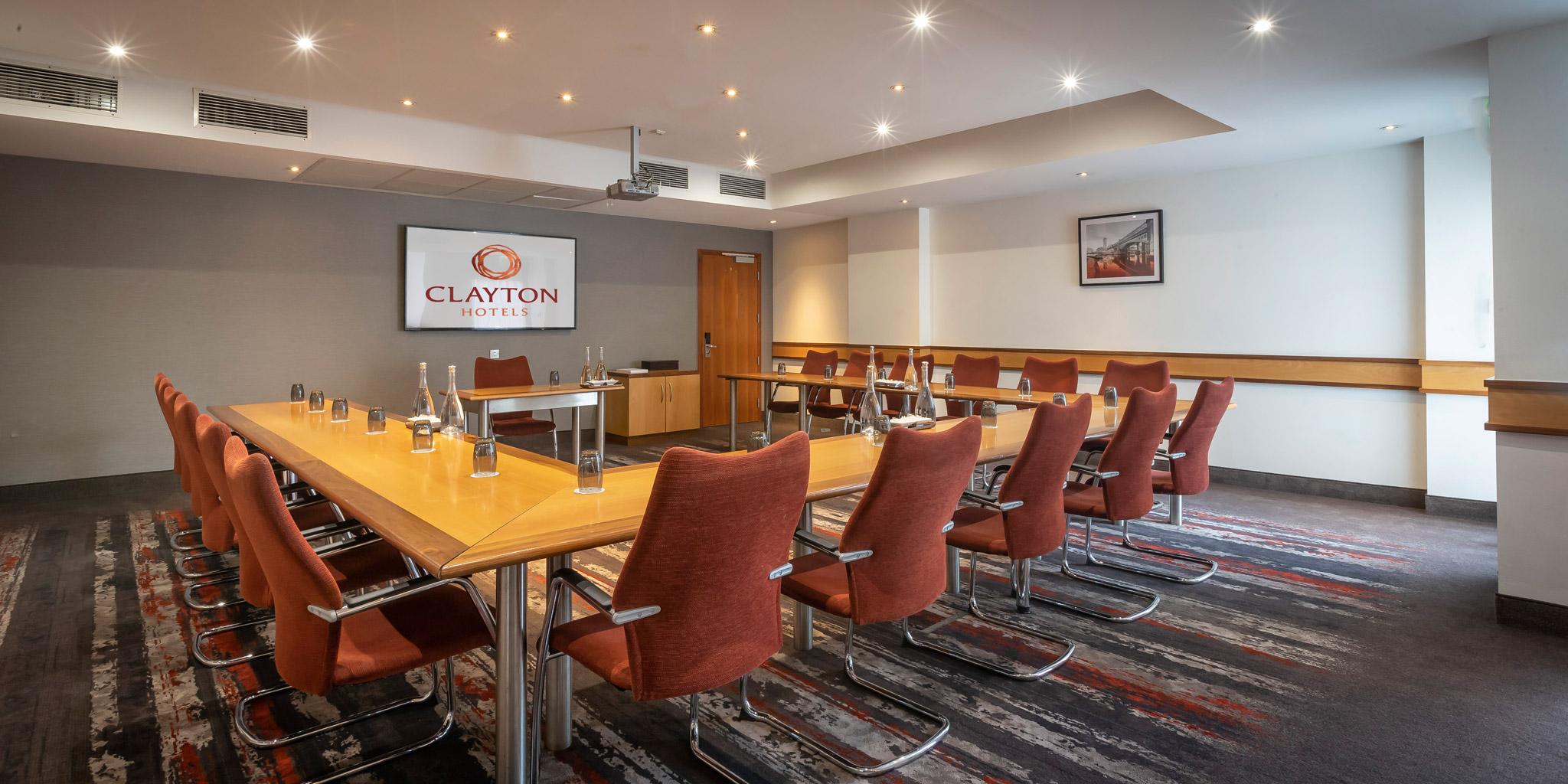 Hotel Clayton Hotel, Manchester Airport 4*